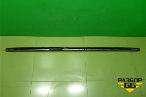 Молдинг крыши левый (7L6860181F) для Volkswagen Touareg c 2002-2010г (Туарег)