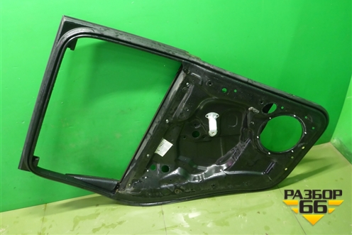 Рамка двери задней левой (7L6839729B) для Volkswagen Touareg c 2002-2010г (Туарег)