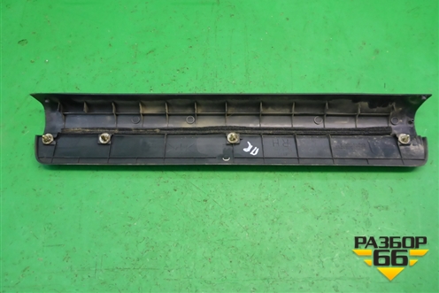 Накладка порога внутренняя переднего правого (MR417192) для Mitsubishi Lancer-9  с 2003-2008г (Лансер)