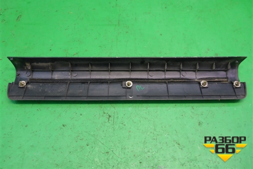 Накладка порога внутренняя переднего левого (MR417191) для Mitsubishi Lancer-9  с 2003-2008г (Лансер)