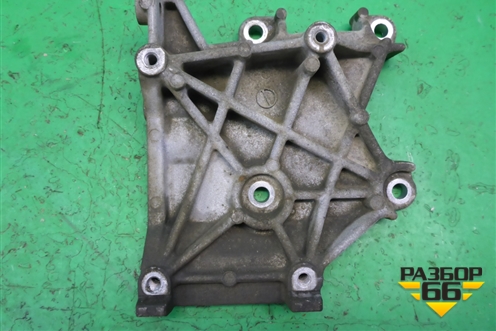 Кронштейн компрессора кондиционера (1.6л 4G18) (MR360566) для Mitsubishi Lancer-9  с 2003-2008г (Лансер)