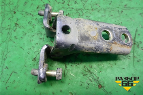 Петля двери передней левой нижняя для Mitsubishi Lancer-9  с 2003-2008г (Лансер)