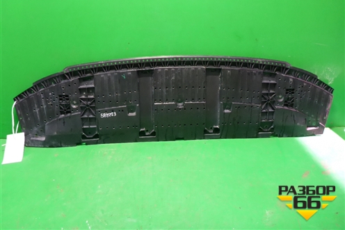 Пыльник переднего бампера центральный (8U0807233C) для Audi Q3 с 2011-2018г (Ку 3)