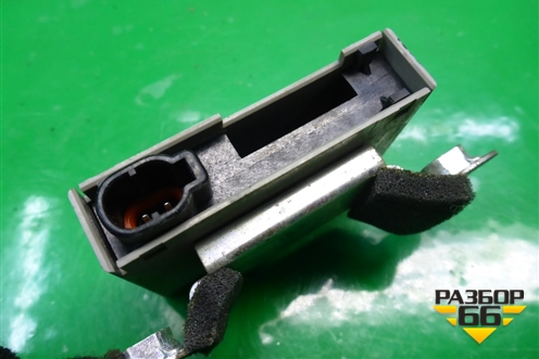 Блок электронный (передней левой двери) для Nissan Tiida (C11X) с 2004-2013г (Тиида)