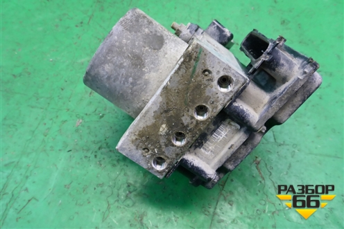 Блок ABS (47660EM10A) для Nissan Tiida (C11X) с 2004-2013г (Тиида)