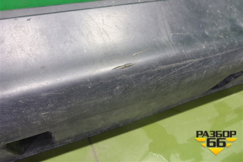 Накладка на порог наружная правая (хетчбэк) (76850EM30A) для Nissan Tiida (C11X) с 2004-2013г (Тиида)