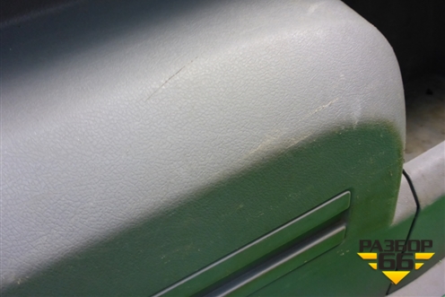 Обшивка багажника правая (0UM06BD5AG) для Dodge Magnum с 2003-2008г (Магнум)