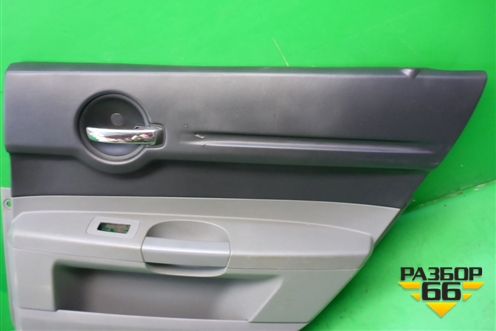 Обшивка двери задней правой под электрику (0UT041DDAG) для Dodge Magnum с 2003-2008г (Магнум)