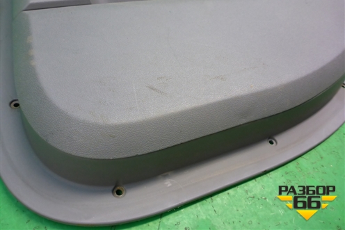 Обшивка двери задней правой под электрику (0UT041DDAG) для Dodge Magnum с 2003-2008г (Магнум)