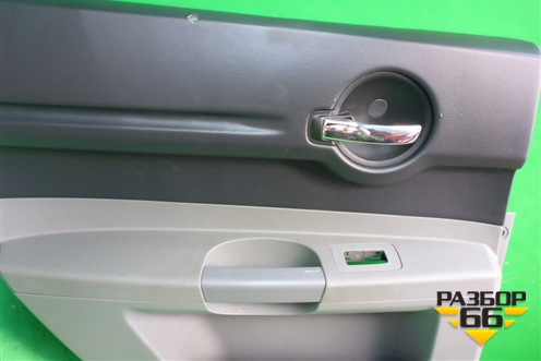 Обшивка двери задней левой под электрику (0UT031DDAG) для Dodge Magnum с 2003-2008г (Магнум)