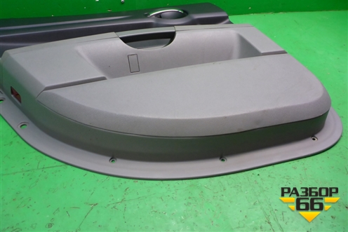 Обшивка двери задней левой под электрику (0UT031DDAG) для Dodge Magnum с 2003-2008г (Магнум)