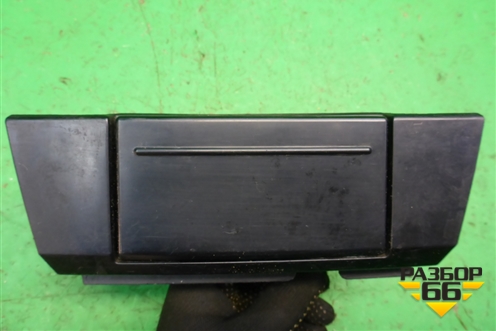 Пепельница (0XB13DX9AC) для Dodge Magnum с 2003-2008г (Магнум)