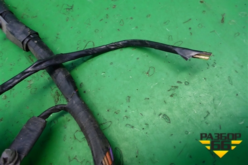 Проводка двери передней правой (05059012AD) для Dodge Magnum с 2003-2008г (Магнум)