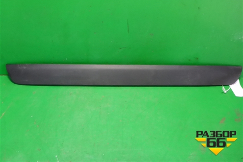 Накладка двери багажника (768020R070) для Toyota Rav-4 с 2018г (Рав 4)