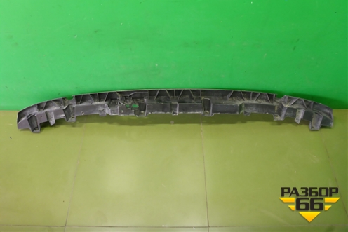 Кронштейн заднего бампера центральный (4M0807458) для Audi Q7 c 2015г (Ку 7)