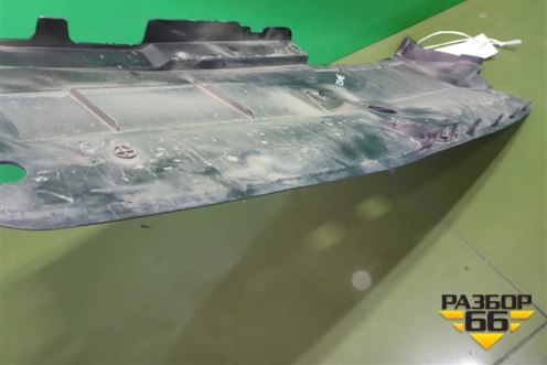 Накладка декоративная на переднюю панель (4K0807081) для Audi A6 (C8) с 2018г (А6)