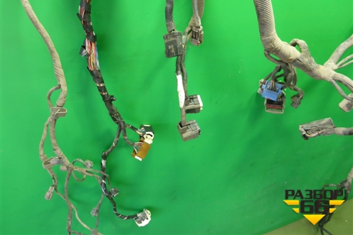 Проводка подкапотная (2.7л) (05087377AC) для Dodge Magnum с 2003-2008г (Магнум)