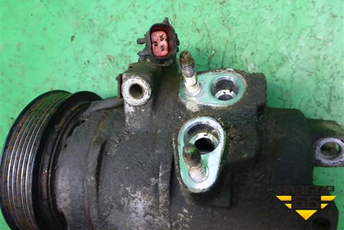 Компрессор кондиционера (04596490AC) для Dodge Magnum с 2003-2008г (Магнум)