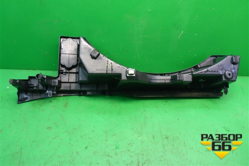 Ящик инструментальный в багажник (правый) (EH45688E0) для Mazda CX 7 с 2006-2012г (СХ7)