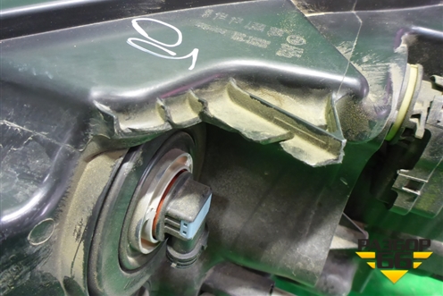 Фара правая (после 2019г галоген) (26010HV00B) для Nissan Qashqai (J11E) с 2013г (Кашкай)