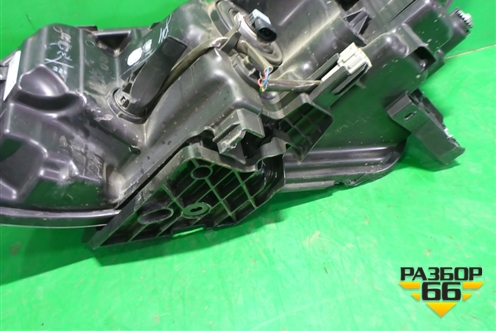 Фара правая (после 2019г галоген) (26010HV00B) для Nissan Qashqai (J11E) с 2013г (Кашкай)
