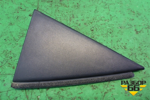 Накладка двери задней левой (уголок) (EG2150M40) для Mazda CX 7 с 2006-2012г (СХ7)