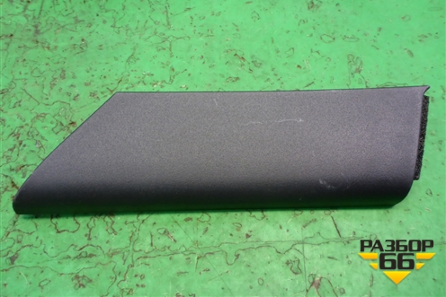 Накладка двери передней левой уголок для Mazda CX 7 с 2006-2012г (СХ7)