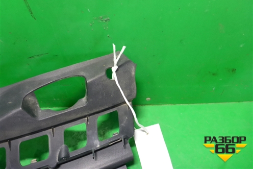 Решетка радиатора (до 2007г 5-ти дверный кузов дубликат) (OP07021) для Opel Astra H с 2004-2015г (Астра Аш)