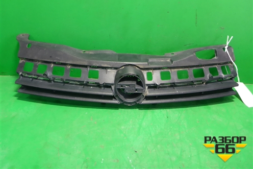 Решетка радиатора (до 2007г 5-ти дверный кузов дубликат) (OP07021) для Opel Astra H с 2004-2015г (Астра Аш)