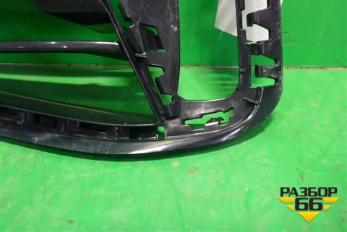 Решетка в передний бампер левая (51118076731) для BMW 4-серия G22 с 2020г