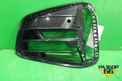 Решетка в передний бампер левая (51118076731) для BMW 4-серия G22 с 2020г