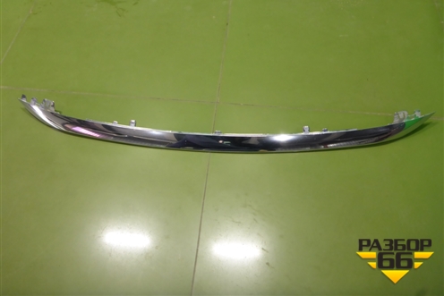 Накладка переднего бампера центральная (51117432625) для BMW 4-серия F32 с 2013-2020г