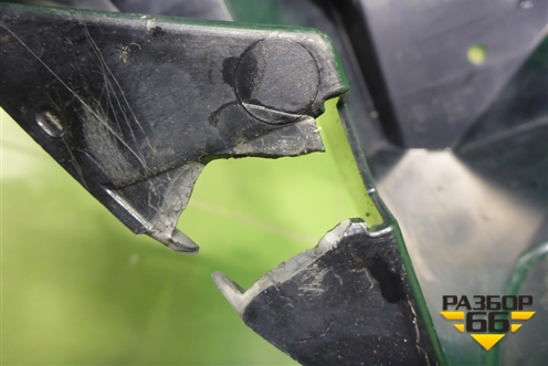 Кронштейн ПТФ левый (51117294655) для BMW 4-серия F32 с 2013-2020г