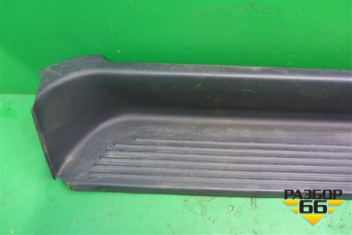 Накладка на порог наружная правая на подножку (задняя) (858764H000) для Hyundai Grand Starex с 2007-2021г (Гранд Старекс)