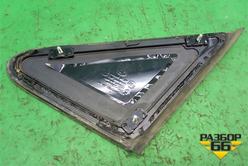 Стекло глухое правое (переднее) для Hyundai Grand Starex с 2007-2021г (Гранд Старекс)