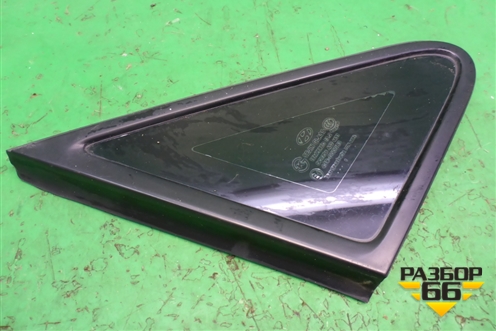 Стекло глухое правое (переднее) для Hyundai Grand Starex с 2007-2021г (Гранд Старекс)