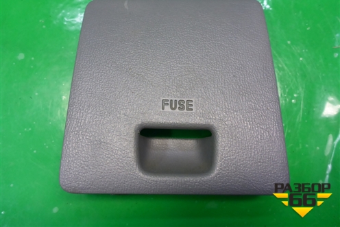 Кронштейн блока предохранителей (847554H000) для Hyundai Grand Starex с 2007-2021г (Гранд Старекс)