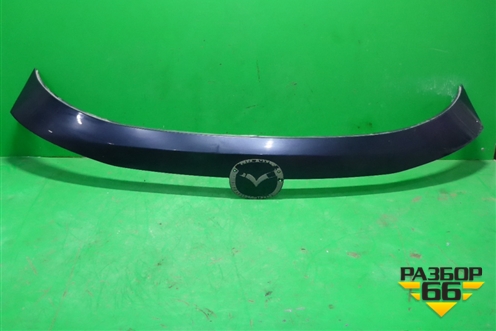 Накладка двери багажника (верхняя) (KB7W50811) для Mazda CX 5 с 2017г (СХ5)