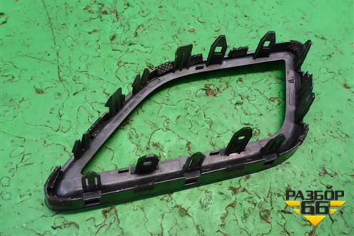 Накладка на торпедо (на левый дефлектор) для Hyundai Solaris с 2017г (Солярис)