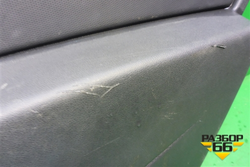 Обшивка двери задней правой под механику (после 2009г) (8200916230) для Renault Logan с 2004-2015г (Логан)