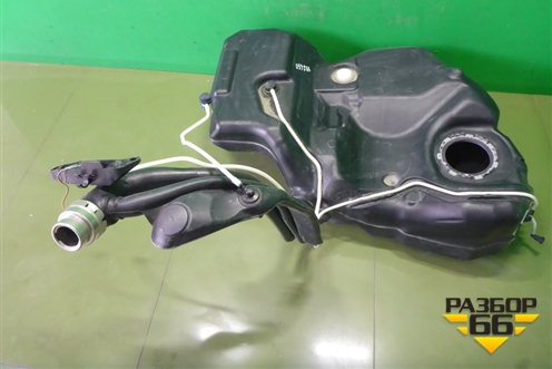 Бак топливный (бензин) (3C0201021HR) для Volkswagen Passat (В7) с 2011-2014г (Пассат Б7)