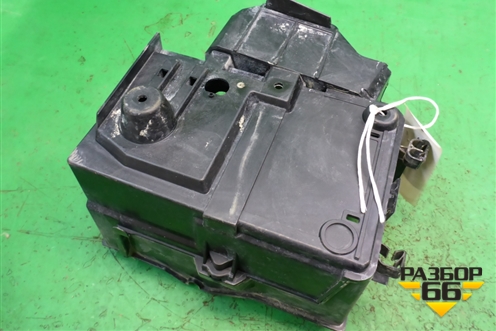 Ящик под аккумулятор (3M5110723AP) для Ford Focus 2 с 2008-2011г (Фокус)