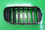 Решетка радиатора левая (7316053) для BMW X5 F15 с 2013г (Х5 Ф15)