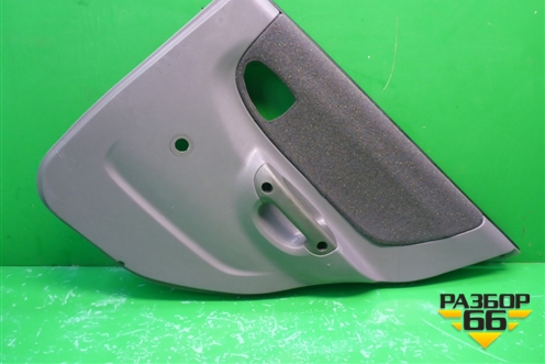 Обшивка двери задней правой под механику (8332025010) для Hyundai Aсcent с 2000г (Акцент)