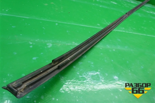 Молдинг крыши правый для Hyundai Aсcent с 2000г (Акцент)