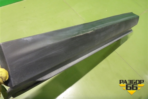 Накладка двери задней правой (7507548140) для Lexus RX 350 c 2015г (РХ)