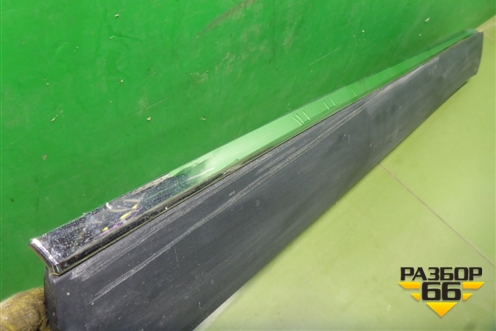 Накладка двери передней правой (801864255R) для Renault Arkana с 2019г (Аркана)