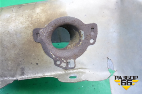 Экран тепловой для Peugeot 408 с 2012г