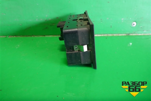 Модуль управления света фар (включения ПТФ) (1507637) для Scania 5 P Series с 2004-2016г