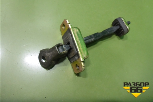 Ограничитель двери передней правой для Chery Fora(A21) с 2006г (Фора)